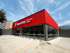 Nueva tienda SuperPet Encalada en Surco